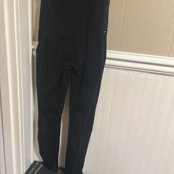 Fabletics Eloise Zoned Black High Compression Bodysuit Unitard Size Small NWOT - Picture 6 of 11